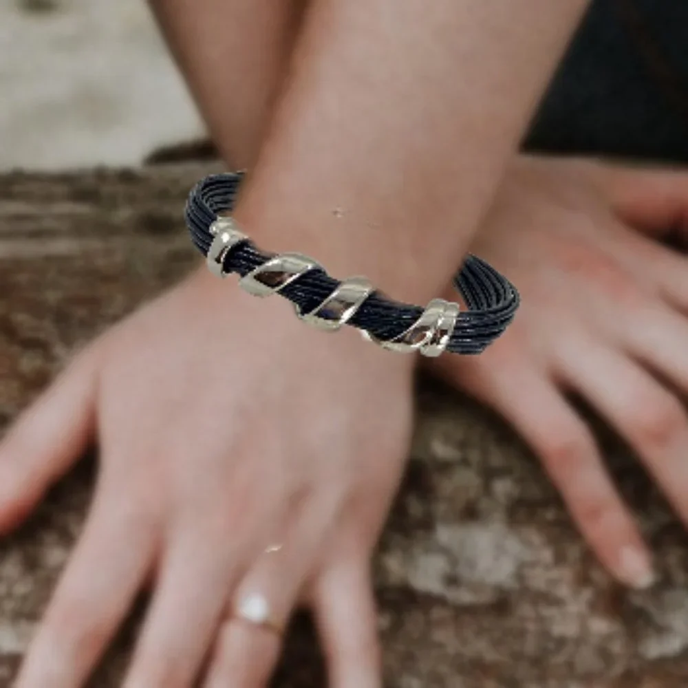 Stainless Steel Twist on Black Band - Picture 4 of 4